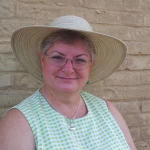 Meet your Posher, Lori